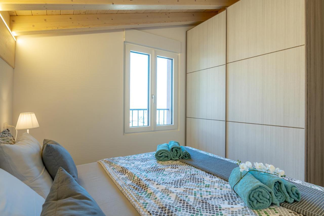 Classy Apartment Wifi, Parking & Stunning View! Acquaseria Exterior foto